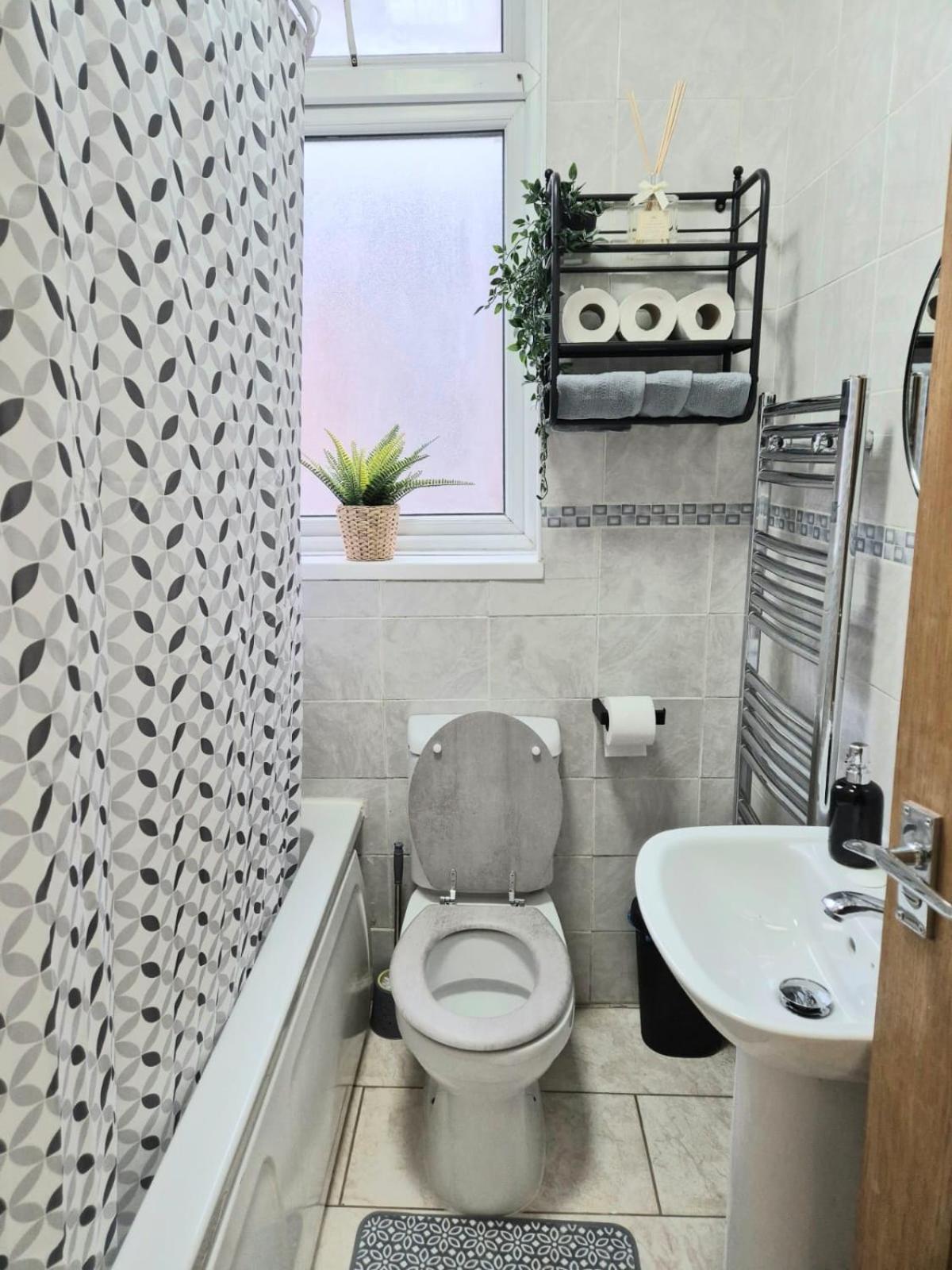 Rooms In Manchester 6 Minutes Drive To Victoria Station Exteriér fotografie