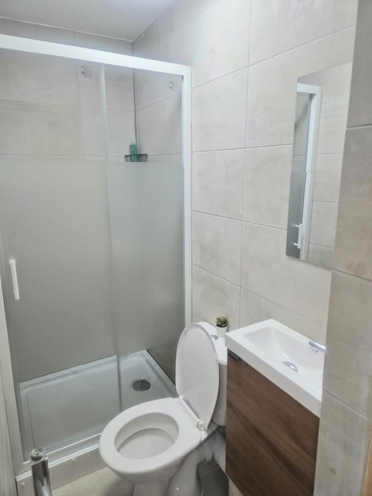 Rooms In Manchester 6 Minutes Drive To Victoria Station Exteriér fotografie